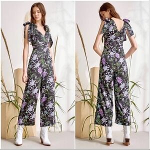 Foxiedox Black Floral Tinley Cropped Jumpsuit Women's Size Medium